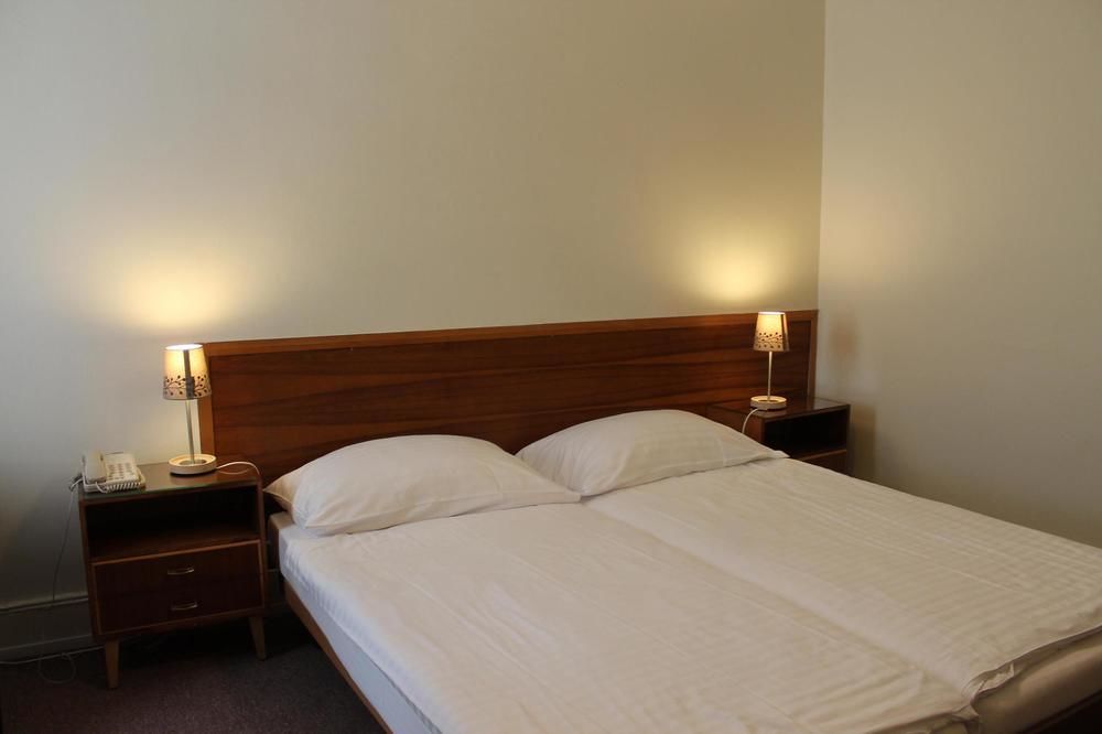 Hotel Pax Genewa Zewnętrze zdjęcie